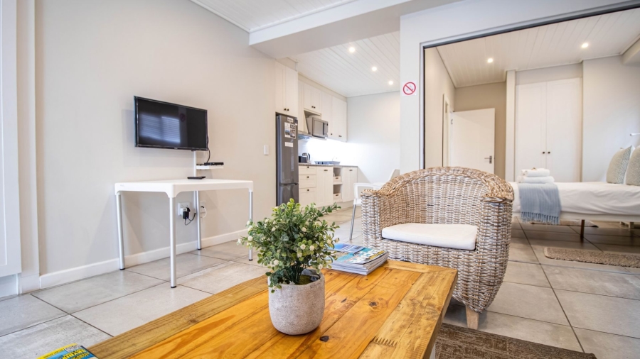 2 Bedroom Property for Sale in Elands Bay Western Cape